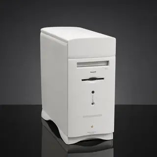 Macintosh Performa 6400/180